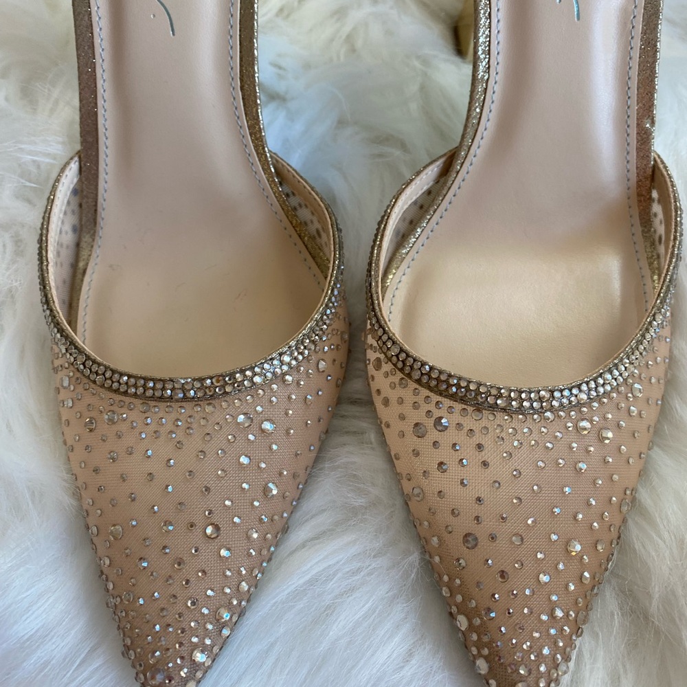 Blue by Betsey Johnson Gold Rhinestone Pointed Toe Pumps - Picture 2 of 12